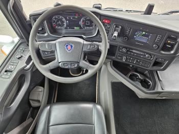 Scania R450 4X2 / RETARDER / 2 X TANK /